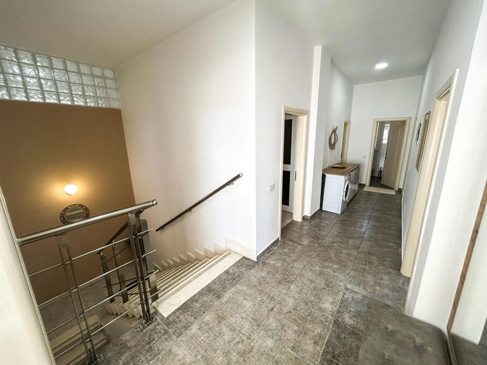 Apartamento Penthouse 696 *